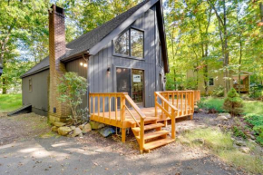 Bright and Modern Poconos Cabin Community Beach!